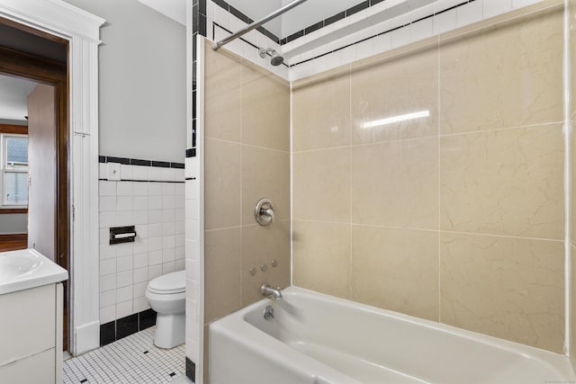 234 Hill St, Waterbury, CT 06704 - photo 36