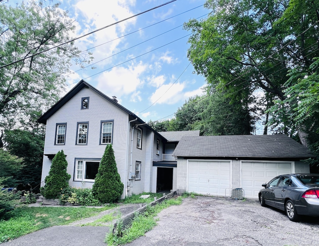 41 Lovely St, Winchester, CT 06098 - photo 1