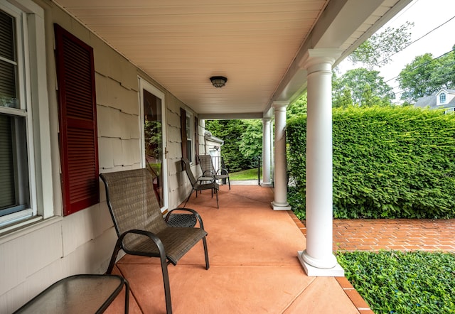 5 Hunter St, Greenwich, CT 06870 - photo 4
