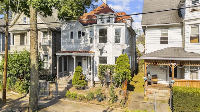 542 Norman St, Bridgeport, CT 06605 - photo 2