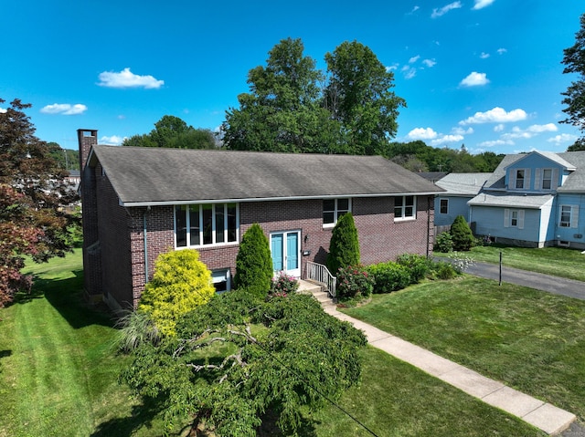 176 Cambria Ave, Newington, CT 06111 - photo 2