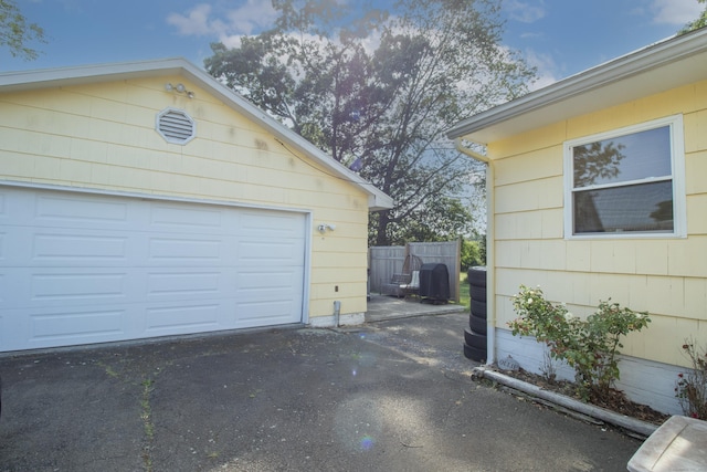 100 S End Rd, New Haven, CT 06512 - photo 34