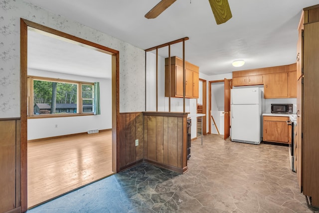 24 Deepwood Dr, Madison, CT 06443 - photo 13