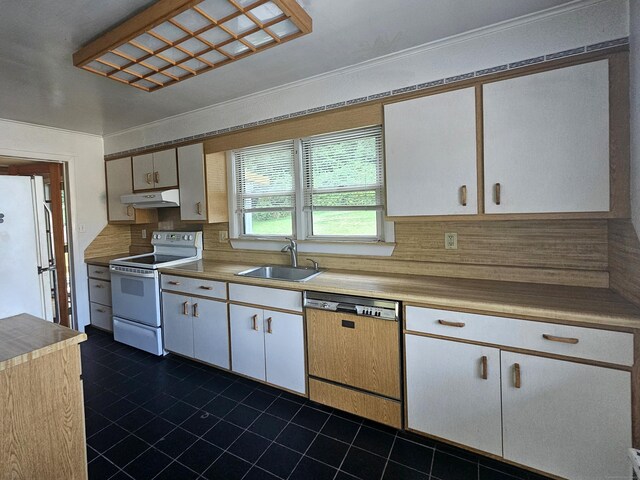 12 Trading Cove Dr, Norwich, CT 06360 - photo 8