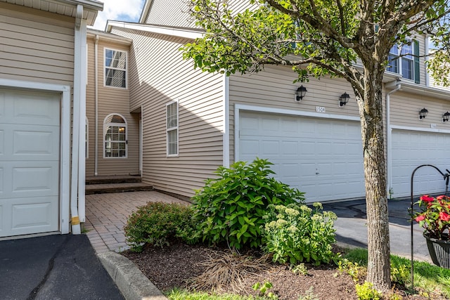 1504 Lexington Blvd Unit 1504, Bethel, CT 06801 - photo 2