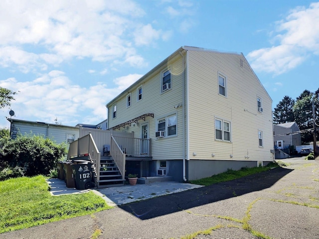 102 Euclid Ave, Stamford, CT 06902 - photo 3