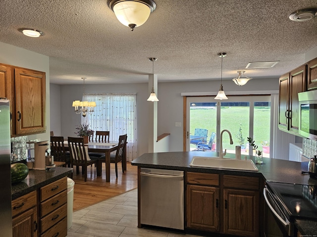 129 Oakbrook Ln, Torrington, CT 06790 - photo 11