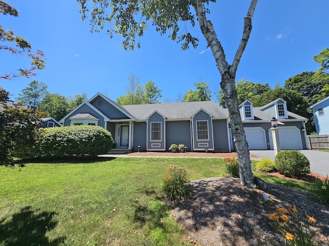 129 Oakbrook Ln, Torrington, CT 06790 - photo 1