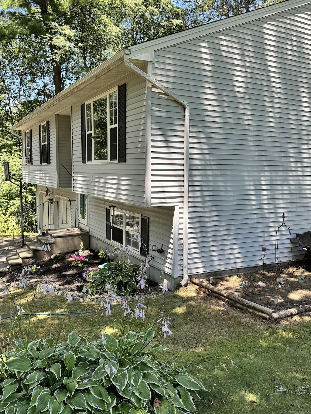 778 Cook Hill Rd, Killingly, CT 06239 - photo 3
