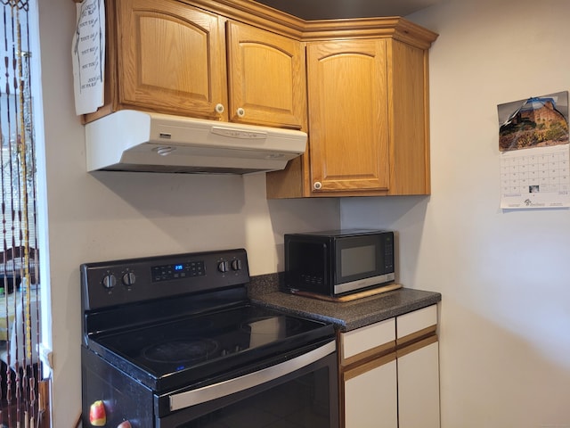 16 Carolina Rd, Stamford, CT 06902 - photo 21