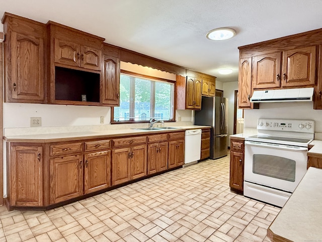 22 Day Rd, Avon, CT 06001 - photo 2