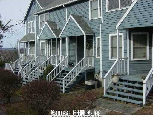 167 Old Foxon Rd Unit B-21, New Haven, CT 06513 - photo 2