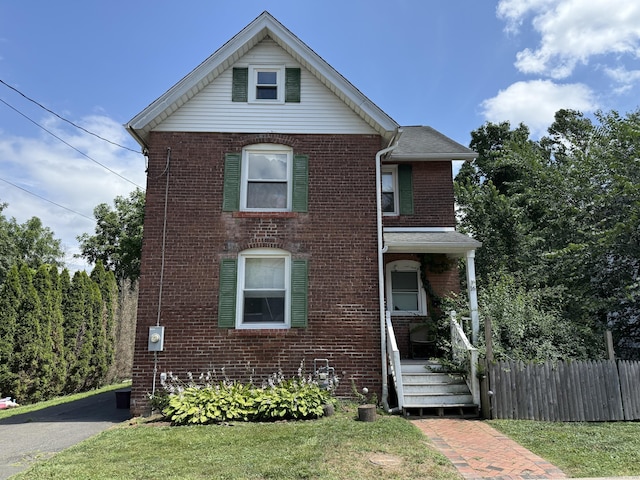 16 Brown Ave, Windsor, CT 06095 - photo 2