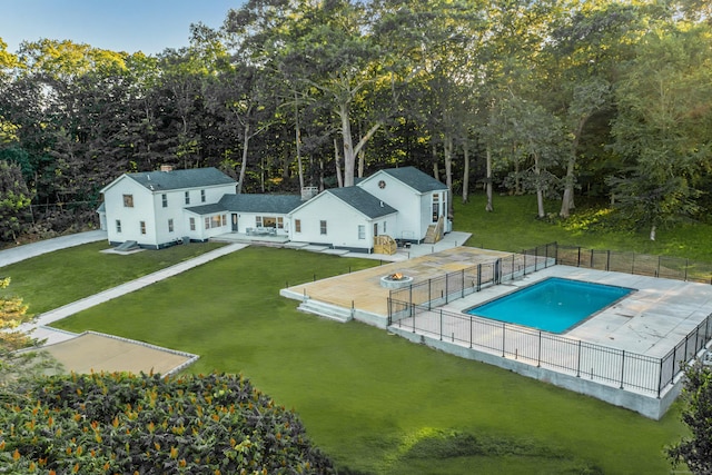 16 Yankee Peddler Path, Madison, CT 06443 - photo 1