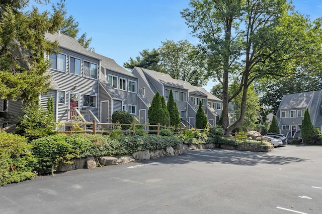 421 Glenbrook Rd Apt 8, Stamford, CT 06906 - photo 1