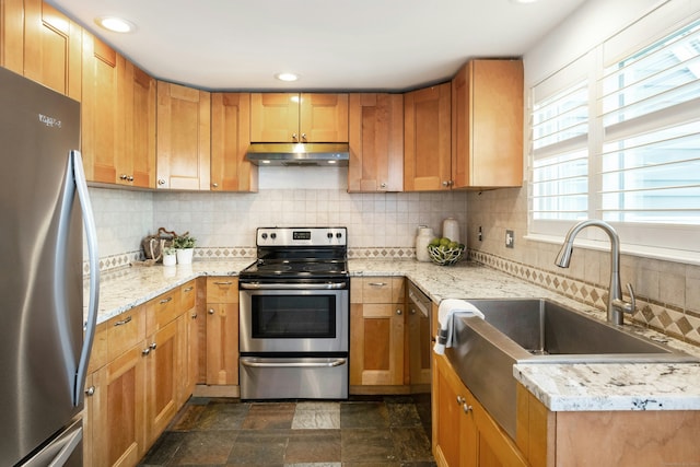 421 Glenbrook Rd Apt 8, Stamford, CT 06906 - photo 10