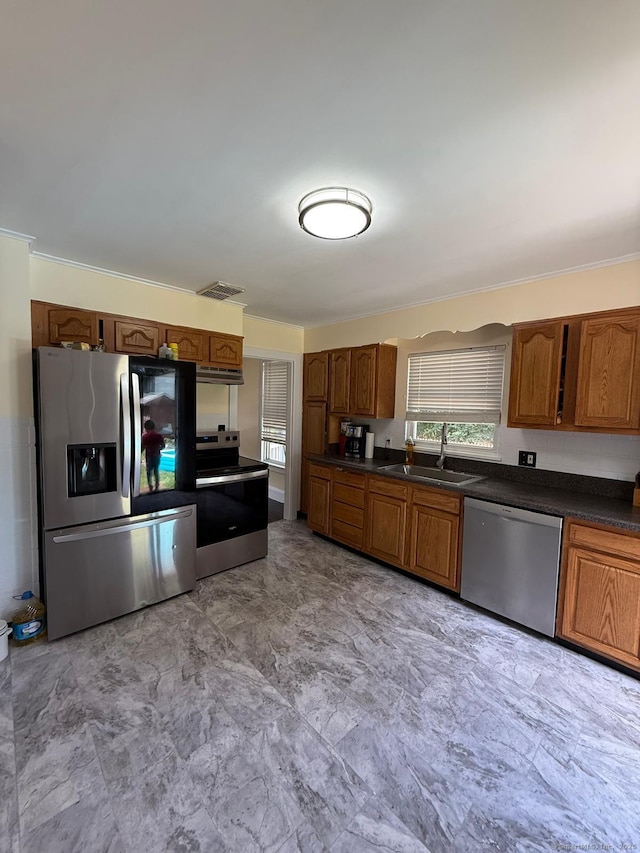 1135 Hamilton Ave, Waterbury, CT 06706 - photo 10