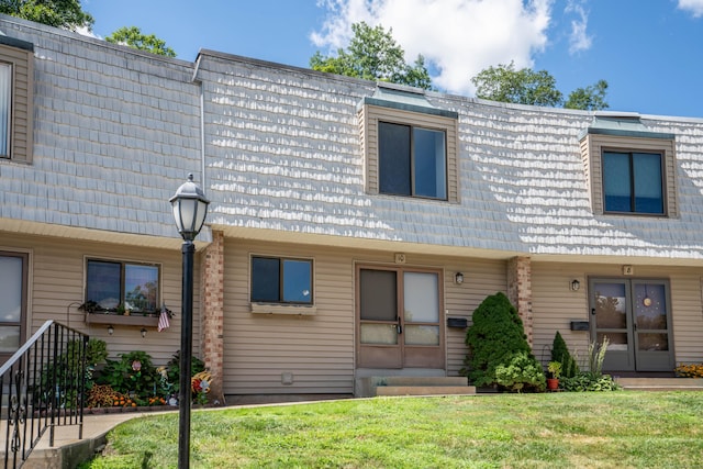 10 Redwood Ct Unit 10, Cromwell, CT 06416 - photo 1