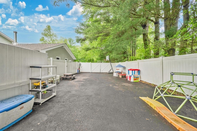 60 Thompson St, Shelton, CT 06484 - photo 30