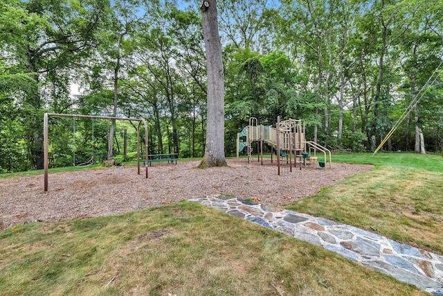 81 E Pattagansett Rd Apt 22, East Lyme, CT 06357 - photo 19