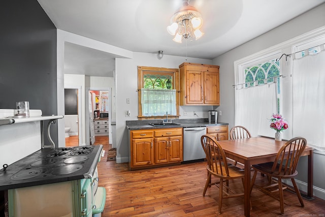 91 Bellevue Ave, Bristol, CT 06010 - photo 9