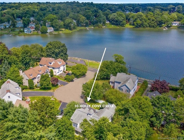 10 Holly Cove Cir, Stamford, CT 06902 - photo 2