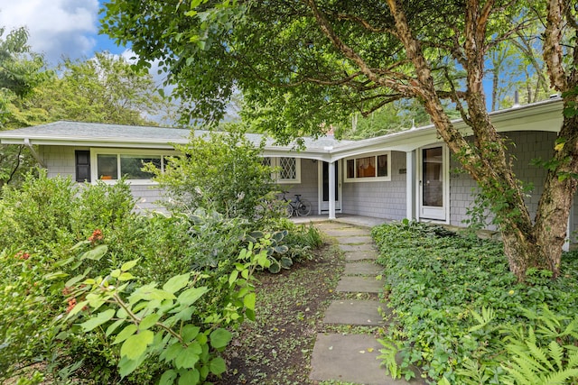 109 Country Club Rd, Avon, CT 06001 - photo 1