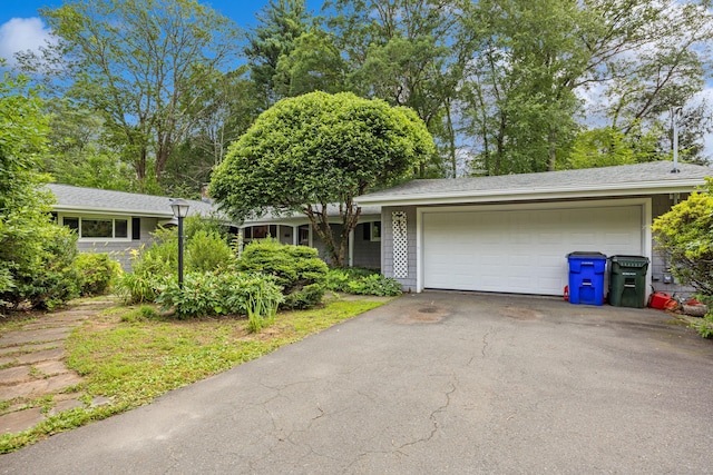 109 Country Club Rd, Avon, CT 06001 - photo 2