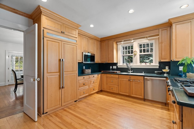 325 Saint Ronan St, New Haven, CT 06511 - photo 12