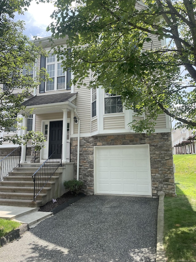 1105 Sienna Dr Unit 1105, Danbury, CT 06810 - photo 1