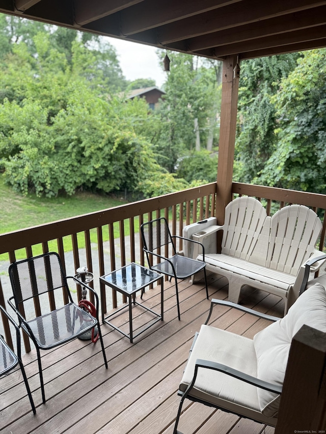 72 Cherry Hill Dr Unit 1A, Bridgeport, CT 06606 - photo 3