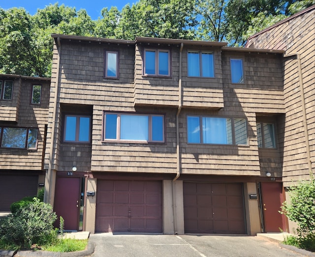 116 Towne House Rd Unit 116, Hamden, CT 06514 - photo 1