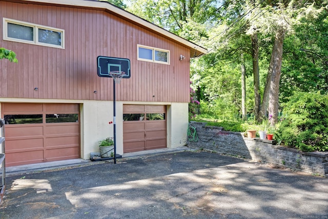 681 Stevens St, Bristol, CT 06010 - photo 2