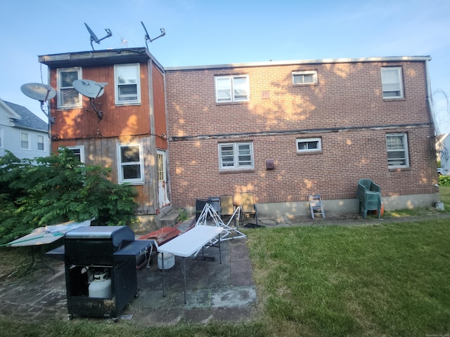 38 Westerly St, New Britain, CT 06053 - photo 2