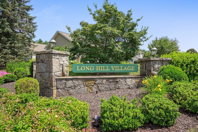 13 Cider Mill Ln, Trumbull, CT 06611 - photo 22