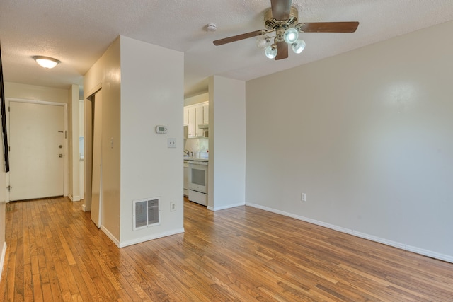 91 Webster Ct Unit 91, Newington, CT 06111 - photo 7