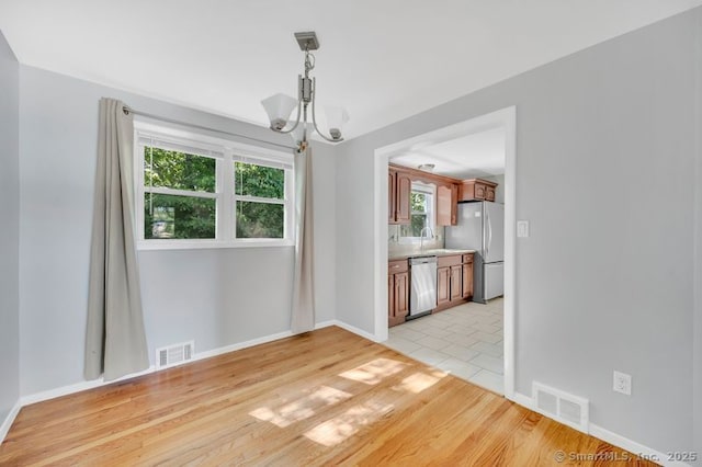 921 Farmington Dr, Cheshire, CT 06410 - photo 8