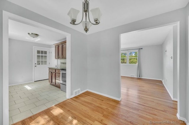 921 Farmington Dr, Cheshire, CT 06410 - photo 9