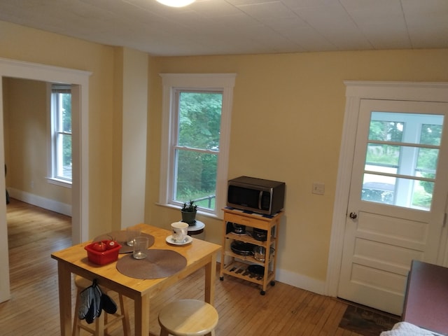 21 Roosevelt Ave, Torrington, CT 06790 - photo 9