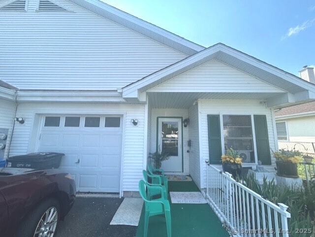 59 Margarita Dr, Hartford, CT 06106 - photo 1