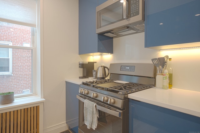 7 4th St Apt 4F, Stamford, CT 06905 - photo 8