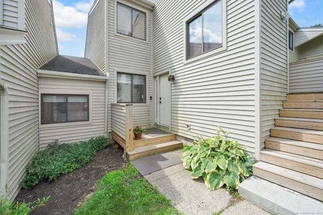 290 Brittany Farms Rd Apt B, New Britain, CT 06053 - photo 1
