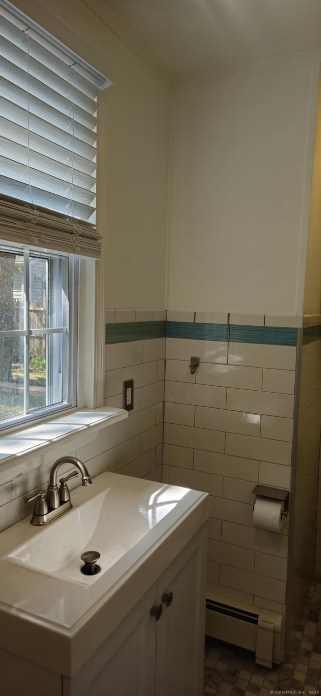 311 Cambridge St, Bridgeport, CT 06606 - photo 13