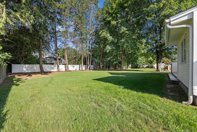 107 Longvue Dr, Wethersfield, CT 06109 - photo 22