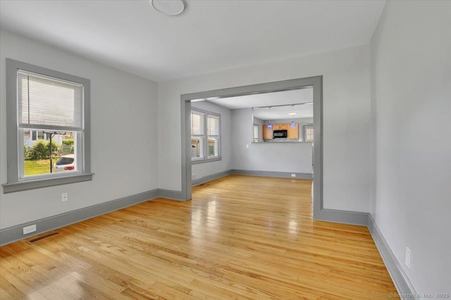 10 Enfield Ave, Enfield, CT 06082 - photo 6