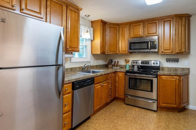 49 Driftwood Rd, Bristol, CT 06010 - photo 3