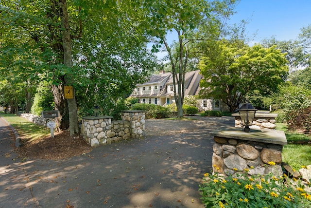 358 Hoyt St, Darien, CT 06820 - photo 4