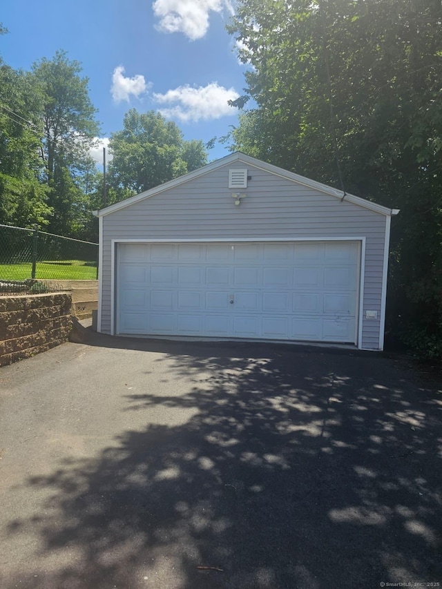 33 Hawthorne St, New Britain, CT 06053 - photo 36