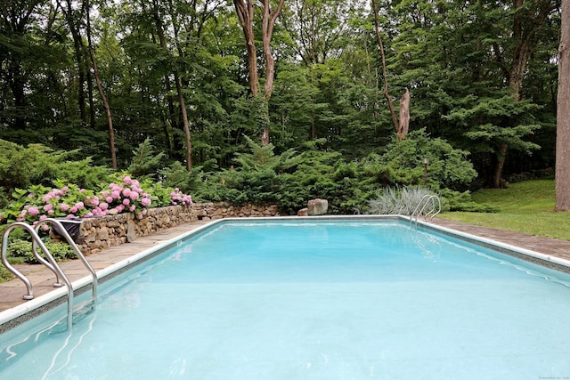 8 Strawberry Ridge Rd, Ridgefield, CT 06877 - photo 5