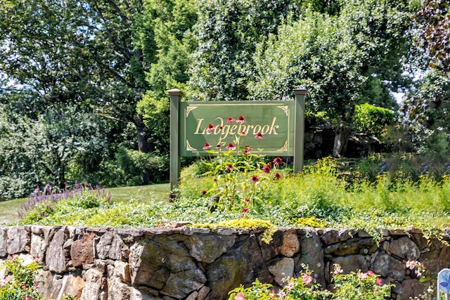 44 Ledgebrook Dr, Norwalk, CT 06854 - photo 40